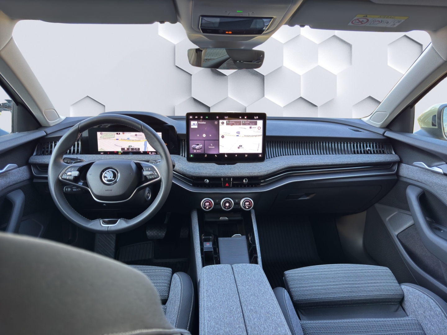 Superb Combi Selection 2.0 TDI 110kW 7 Gang DSG SOFORT VERFÜGBAR!