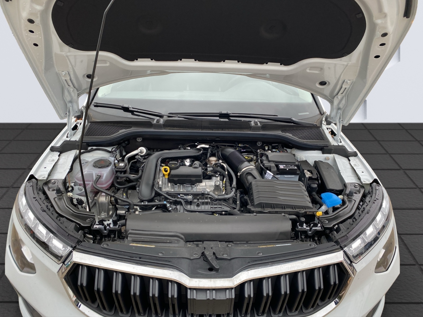 Kamiq Drive 1.0 TSI EU6e Digitales Cockpit LED Sperrdiff. Apple CarPlay Android Auto