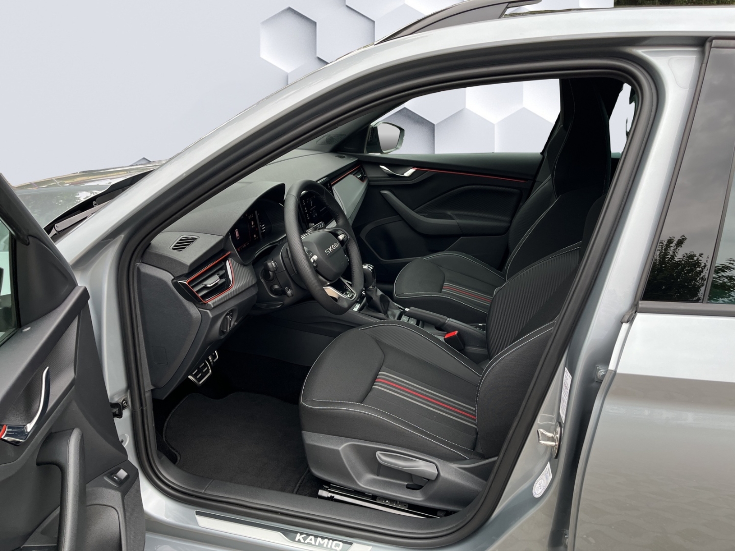 Kamiq Monte Carlo Panorama Digitales Cockpit LED Blendfreies Fernl. Kurvenlicht Sperrdiff.