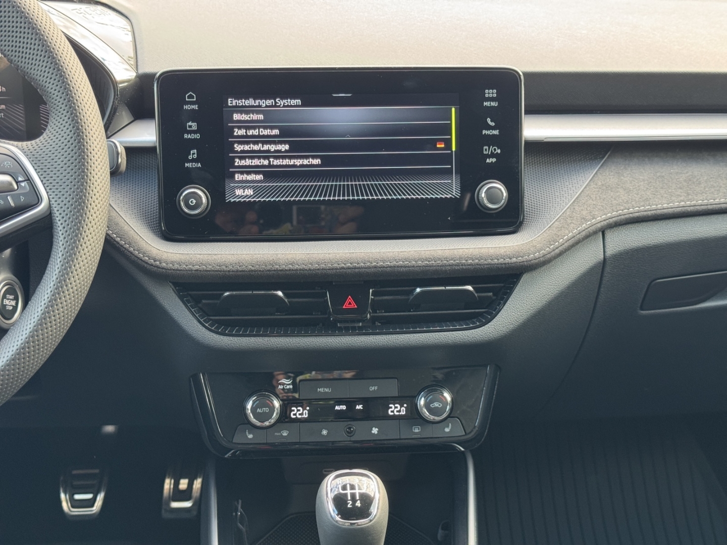 Fabia Selection LED Sperrdiff. ACC Apple CarPlay Android Auto Mehrzonenklima Musikstreaming