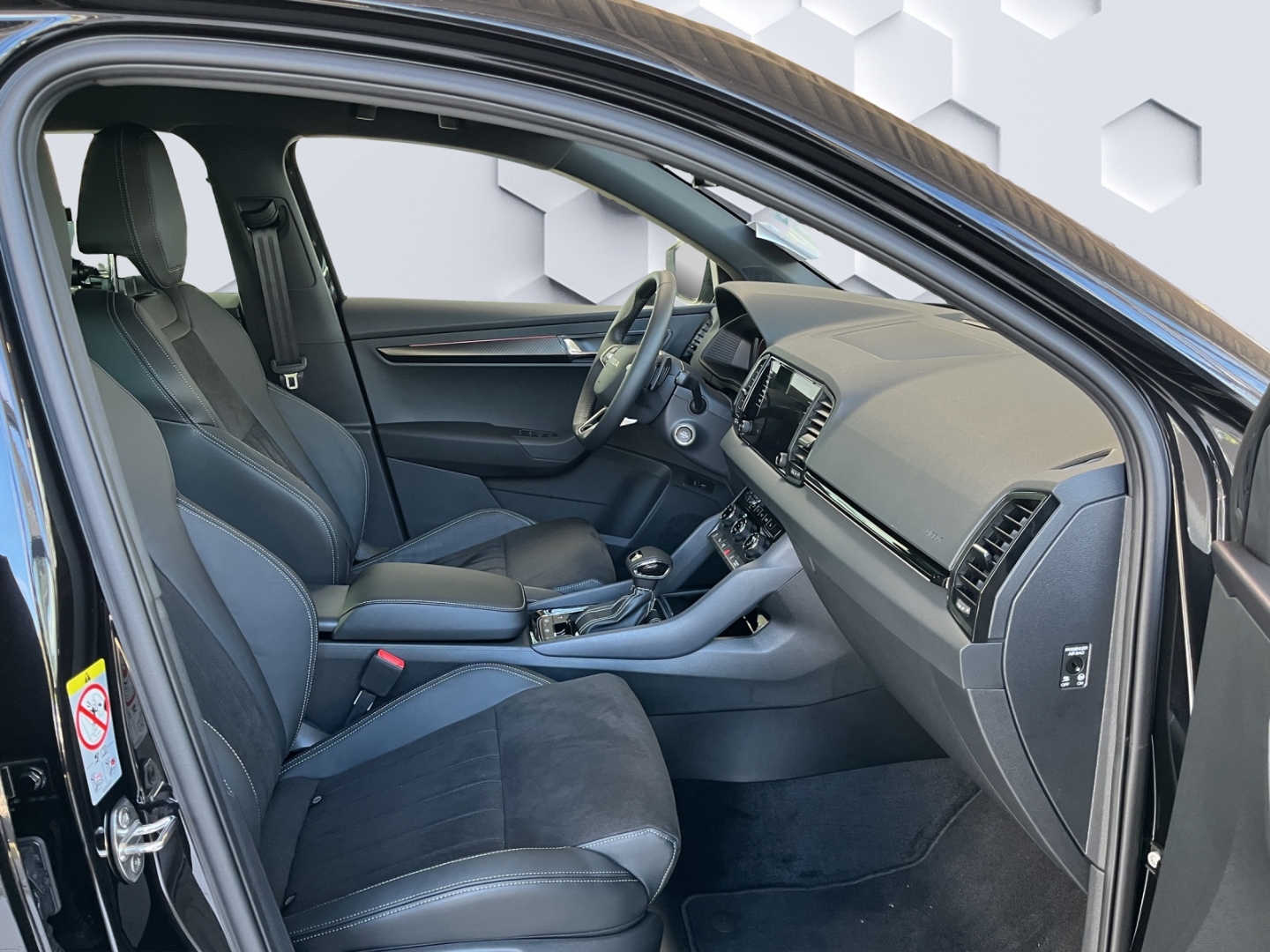Karoq Sportline Sportpaket AD AHK-el. klappb. Navi Digitales Cockpit Soundsystem 360 Kamera