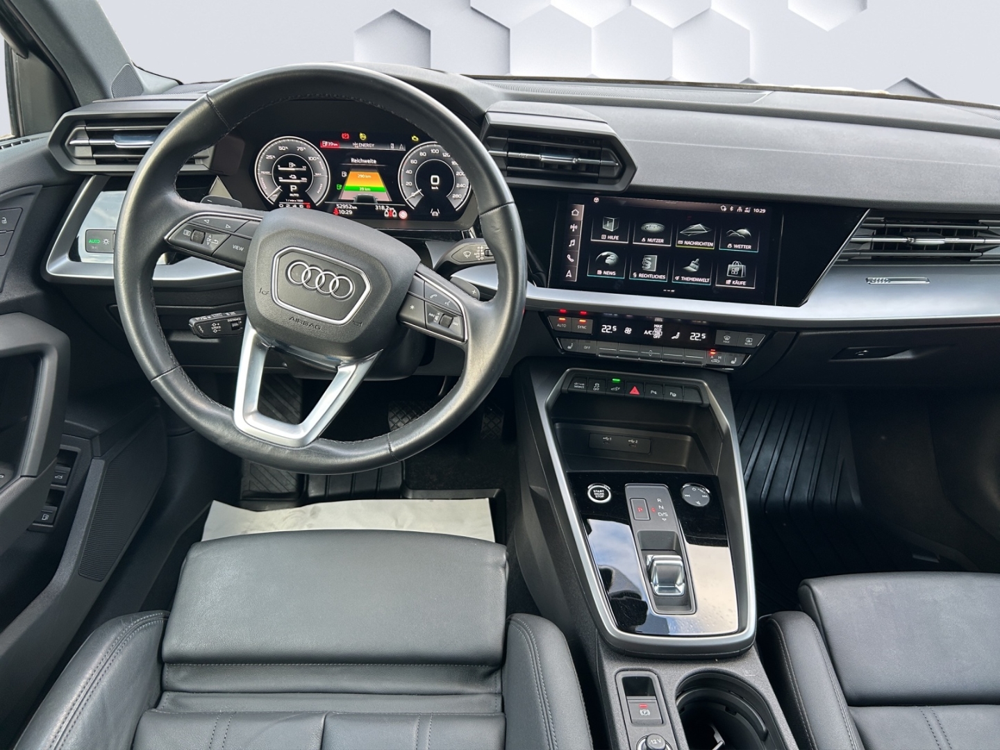 A3 Sportback TFSIe MatrixLED Rückfahrkamera ParkAssist Sitzheizung