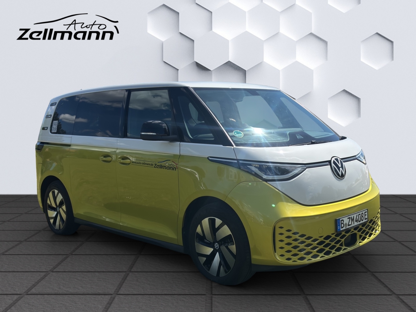 ID. Buzz Bus Basis Pro LED, Apple CarPlay, Android Auto, Klima