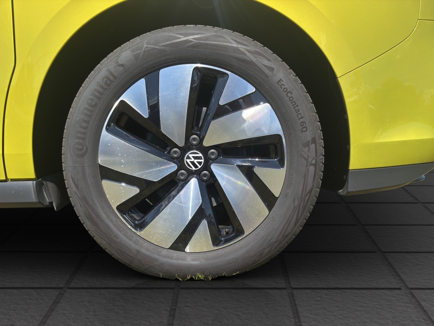 ID. Buzz Bus Basis Pro LED, Apple CarPlay, Android Auto, Klima