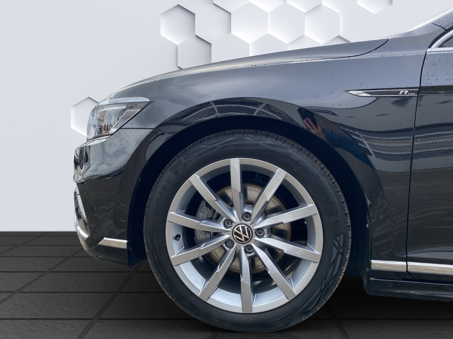 Passat Variant Elegance 1.5 TSI OPF 110 kW 7-Gang-DSG AHZV IQ-Light Navi Digital Cockpit R-Line