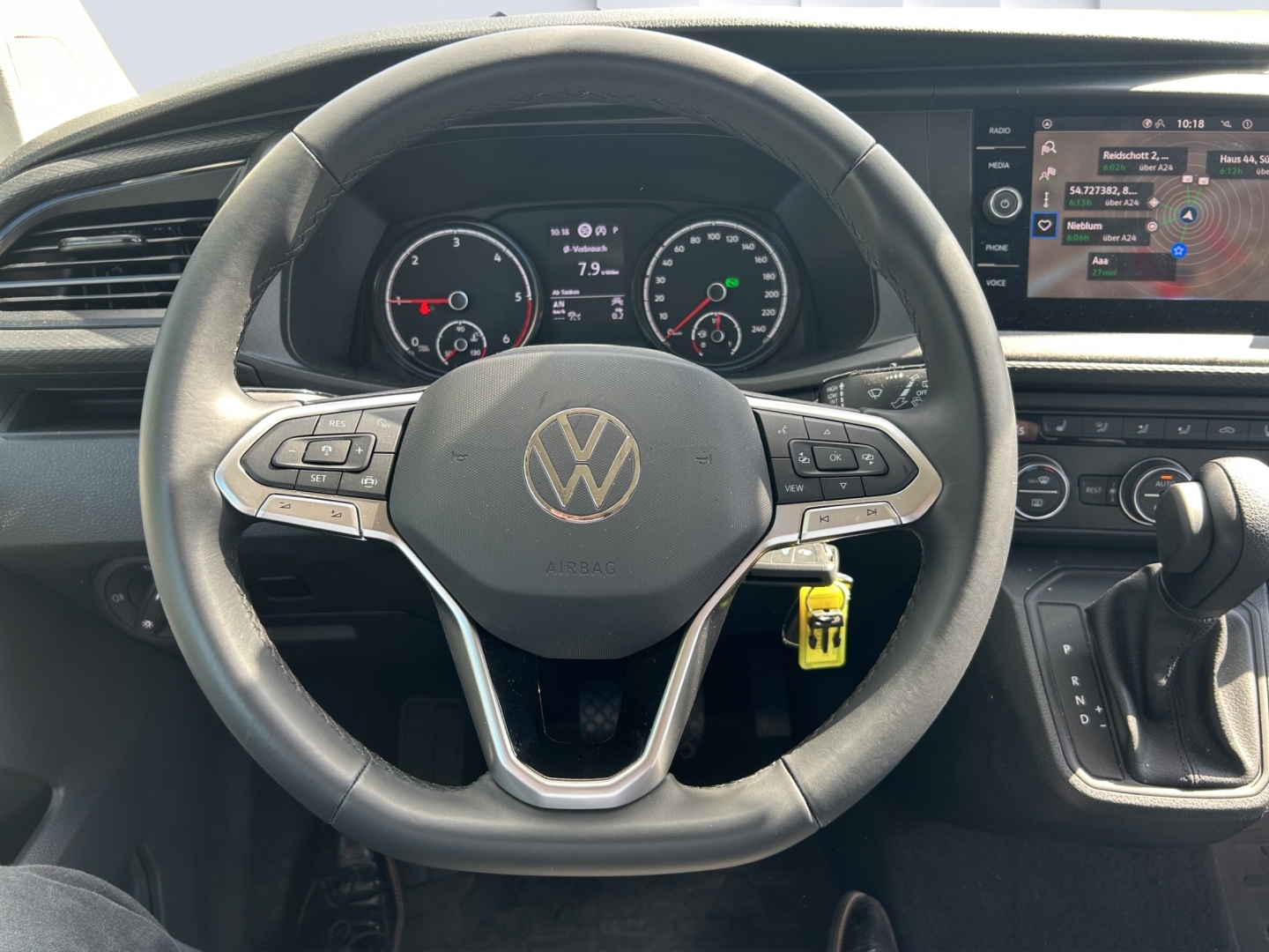 T6.1 California FWD Beach Camper 2.0 TDI Navi UVP 88.500