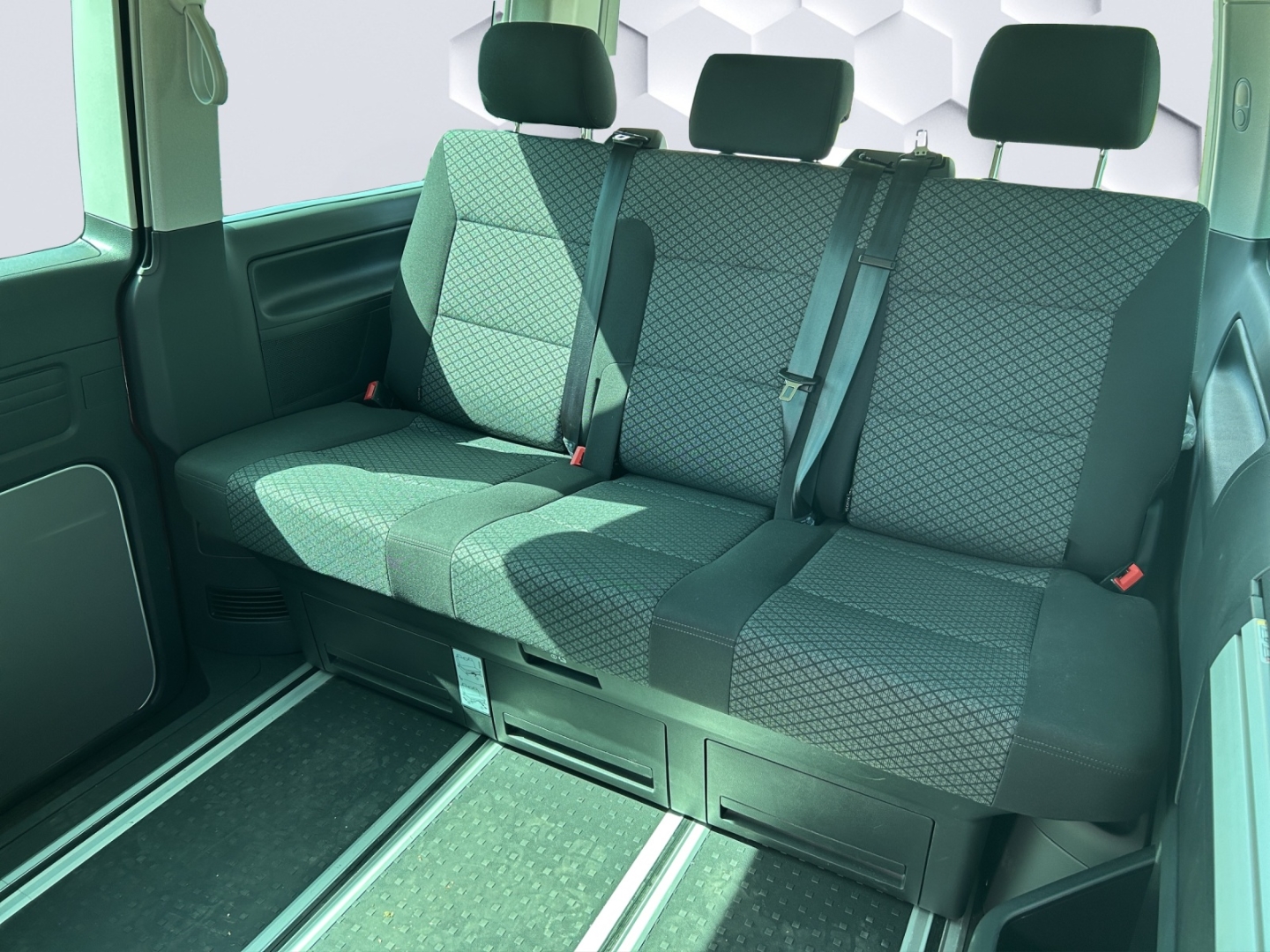 T6.1 California FWD Beach Camper 2.0 TDI Navi UVP 88.500