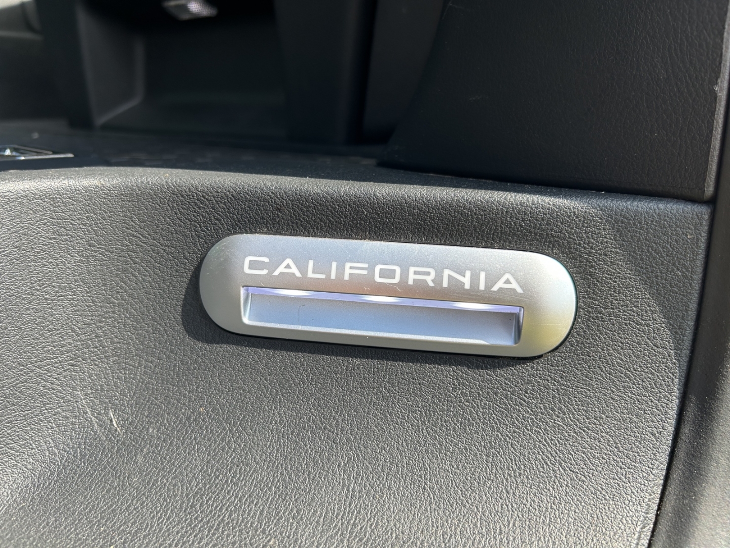 T6.1 California FWD Beach Camper 2.0 TDI Navi UVP 88.500