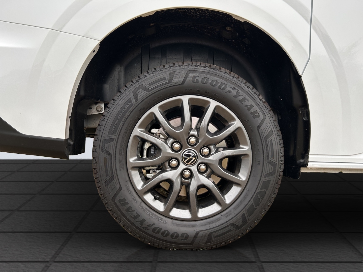 Transporter Kasten 2,0l TDI Automatik AHK Navi Keyless Müdigkeitserkennung Alu Klima