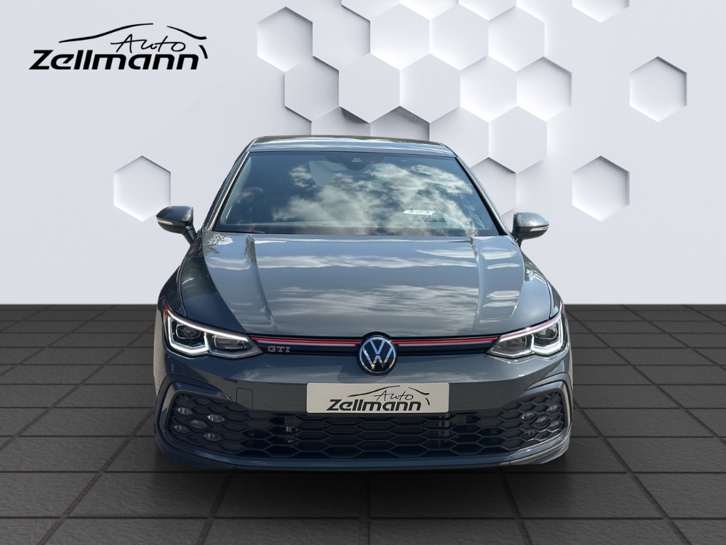 Golf GTI VIII 2.0 TSI 180 TSID7F AHZV HuD PDC ACC DCC Rückfahrkamera