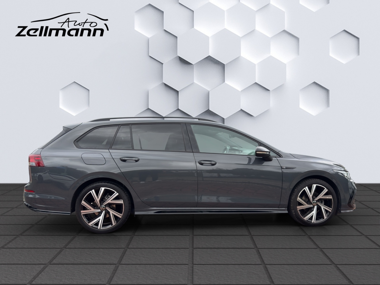 Golf Variant Mildhybrid VIII 1.5 eTSI R-Line DSG 96kW LED AHZV Sitzheizung