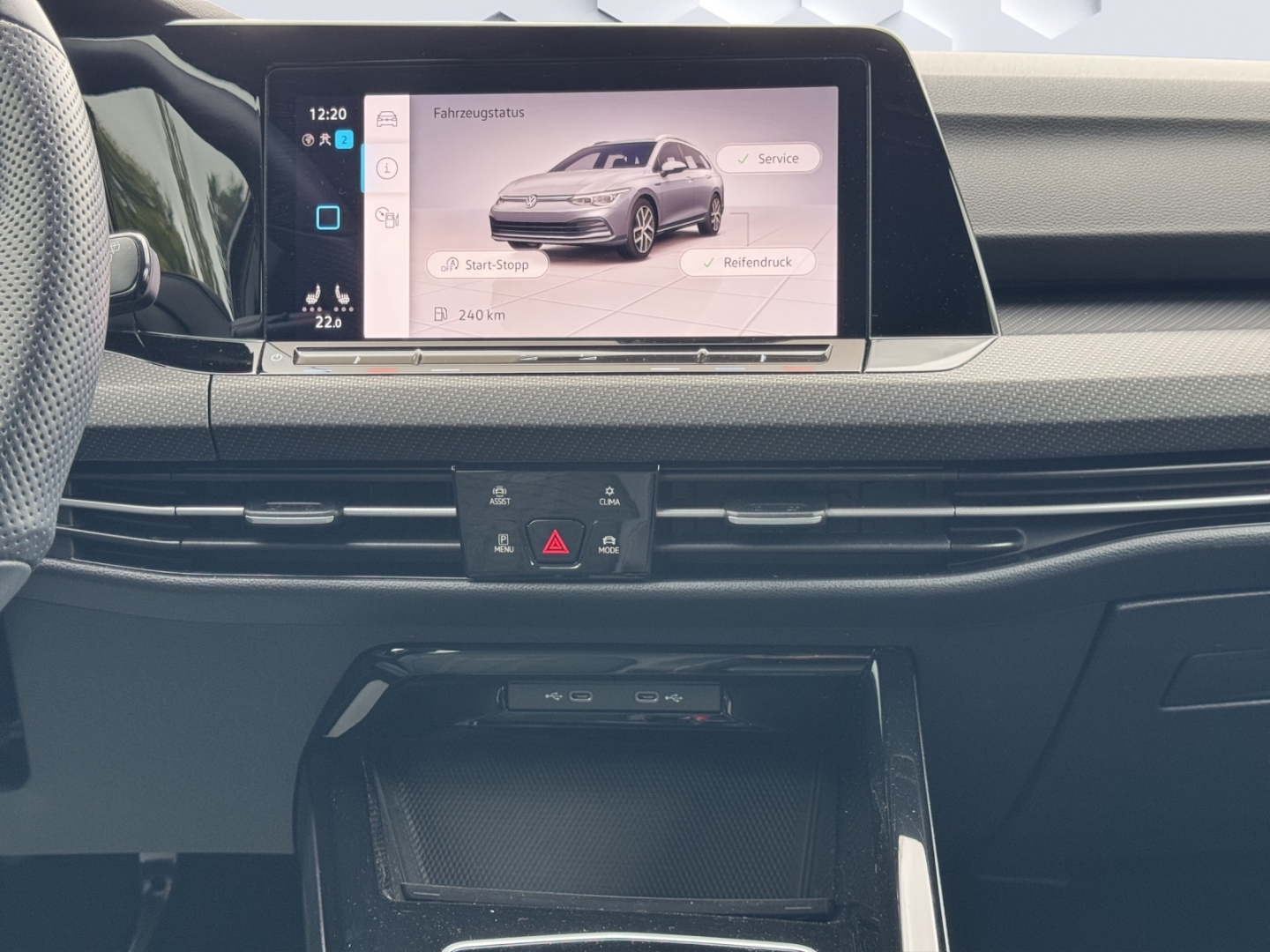 Golf Variant Mildhybrid VIII 1.5 eTSI R-Line DSG 96kW LED AHZV Sitzheizung