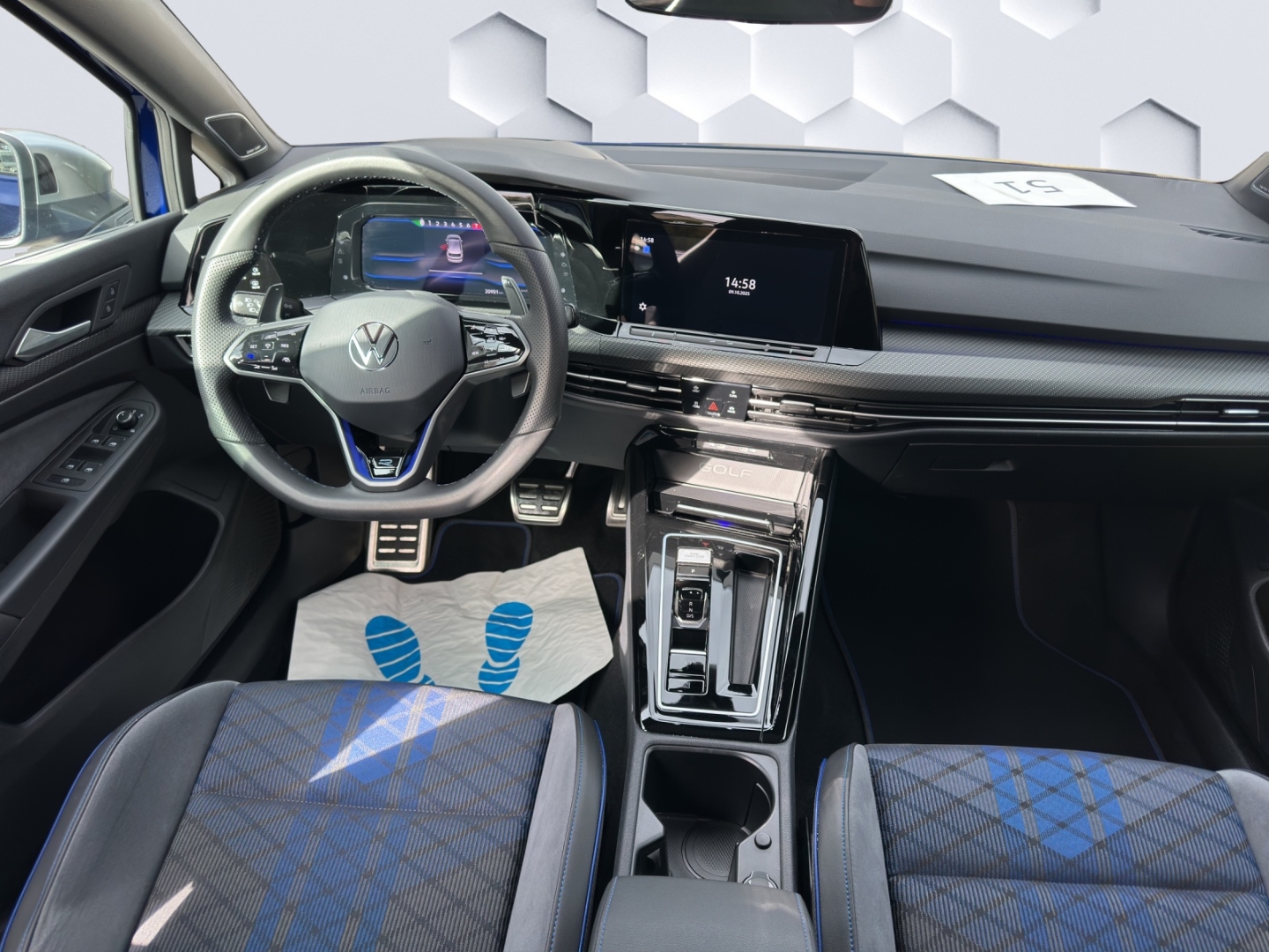 Golf R VIII 2.0 TSI 4Motion DSG 235kW LED PanoSchiebedach