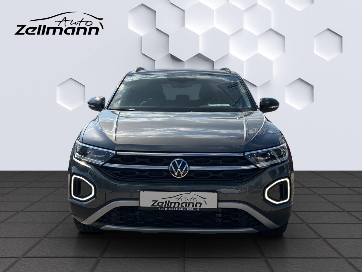 T-Roc Style 2.0l TDI DSG AhK Kamera IQ Drive W+S Reifen