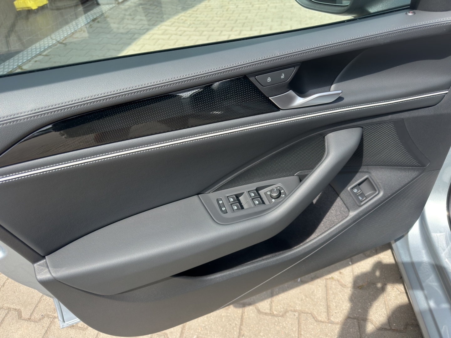 Passat Variant 1.5l TSI eHybrid DSG Navi Klima IQ Drive Apple CarPlay
