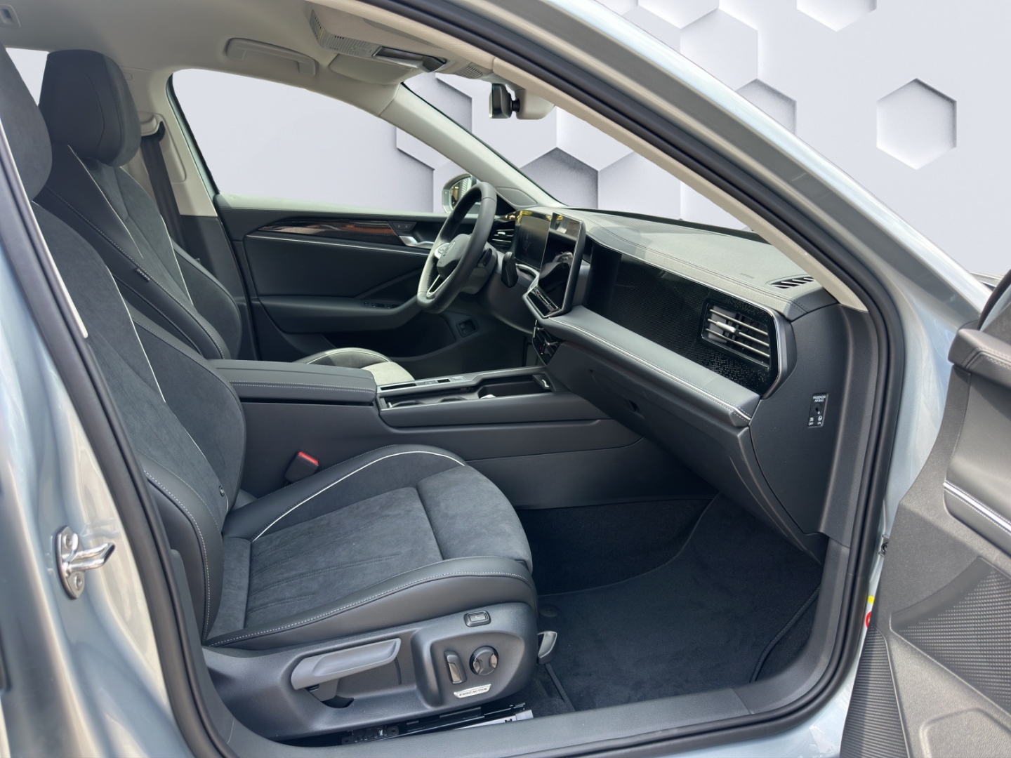 Passat Variant 1.5l TSI eHybrid DSG Navi Klima IQ Drive Apple CarPlay