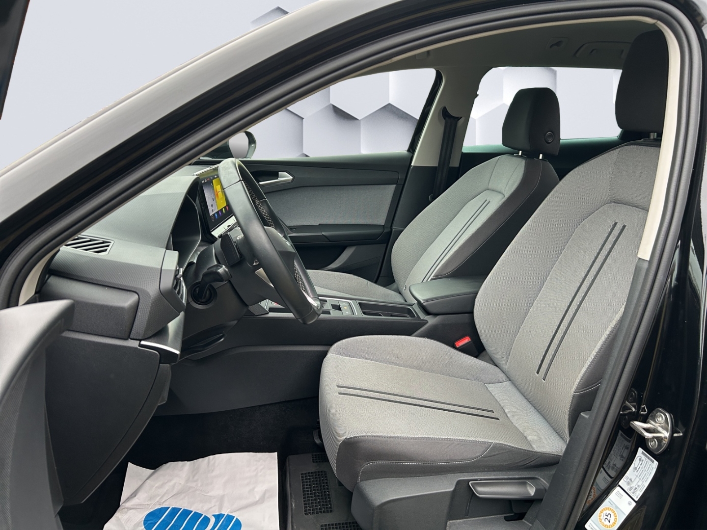 Leon Sportstourer Style 2.0 TDI 110kW AHZV, LED,ACC,Rückfahrkamera,ParkLenkAssist, Sitzheizung