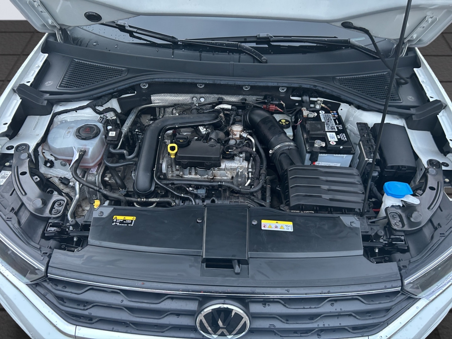 T-Roc Basis 1.0TSI 81kW LED GJR PDC Sitzheizung