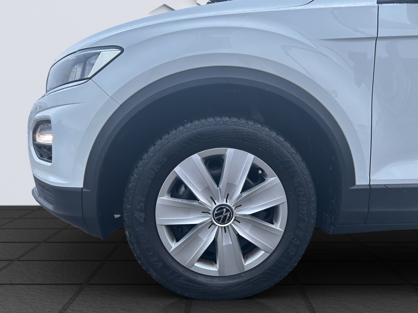 T-Roc Basis 1.0TSI 81kW LED GJR PDC Sitzheizung