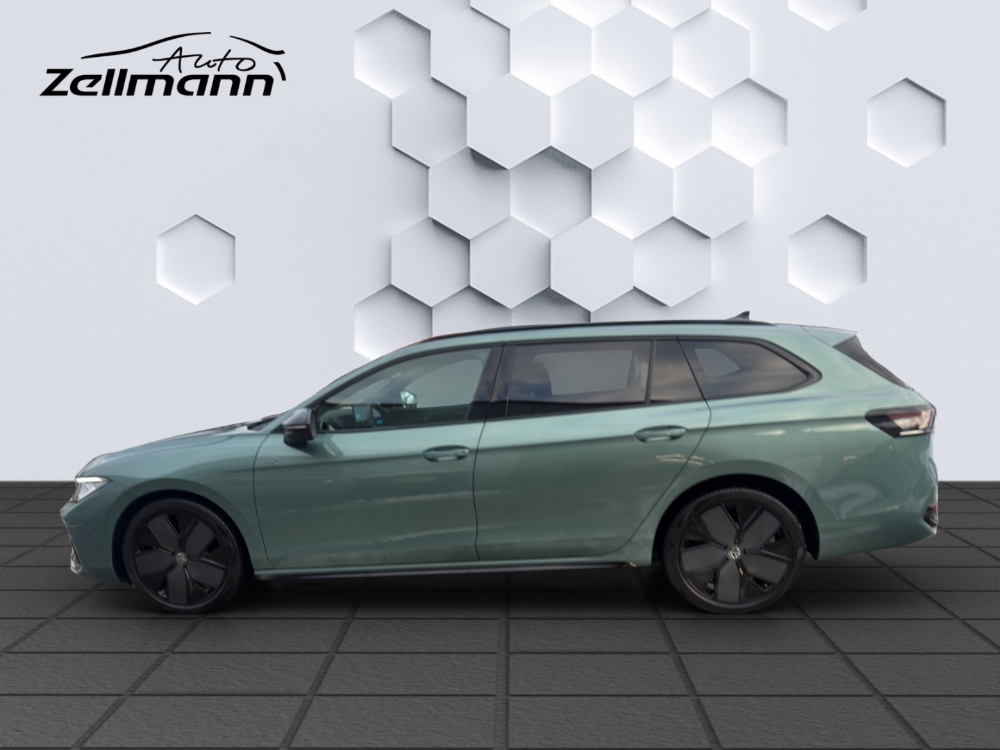 Passat Variant 2.0TSI 195kW 4M DSG R-Line AHZV MatrixLED HuD ACC 360°Kamera ParkAssist Standheizung
