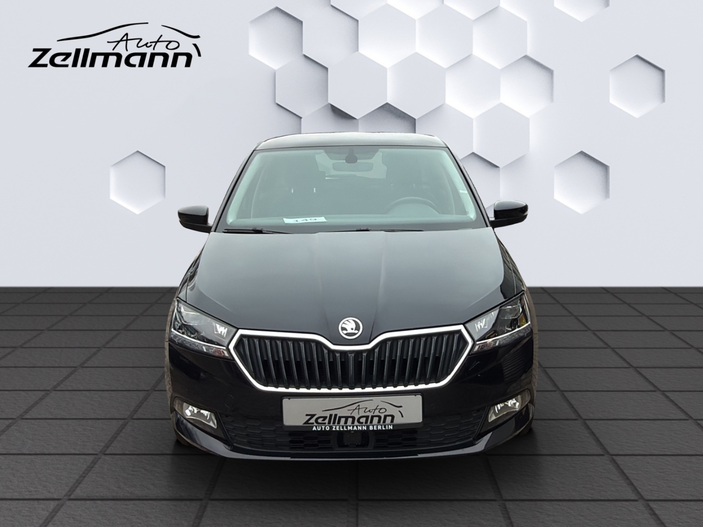 Fabia 1.0 TSI Drive PanoDach PDC ACC Rückfahrkamera Sitzheizung