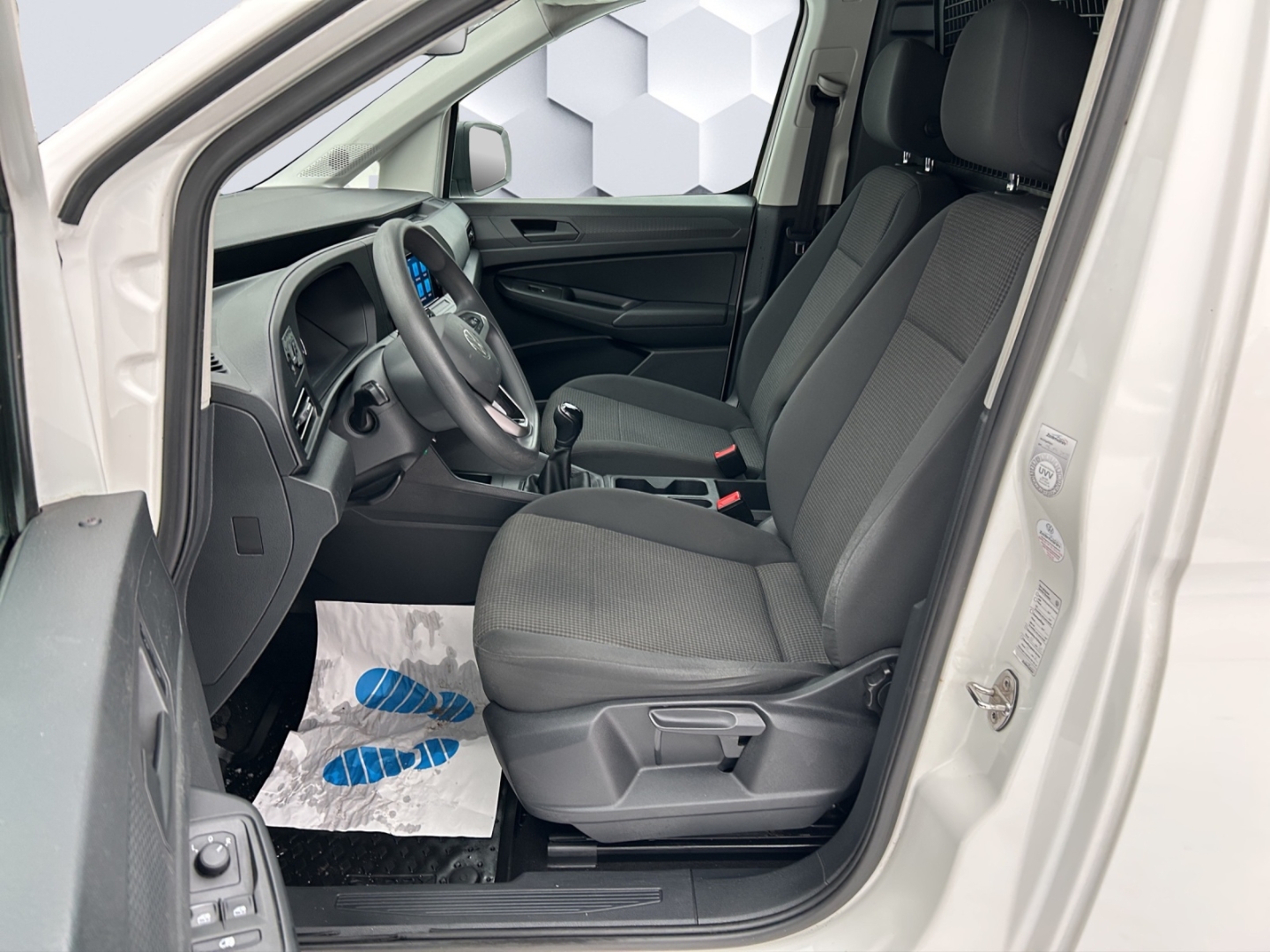 Caddy Cargo 2,0 l TDI CR 55 kW Getriebe: 6-Gang-SG GJR Standheizung