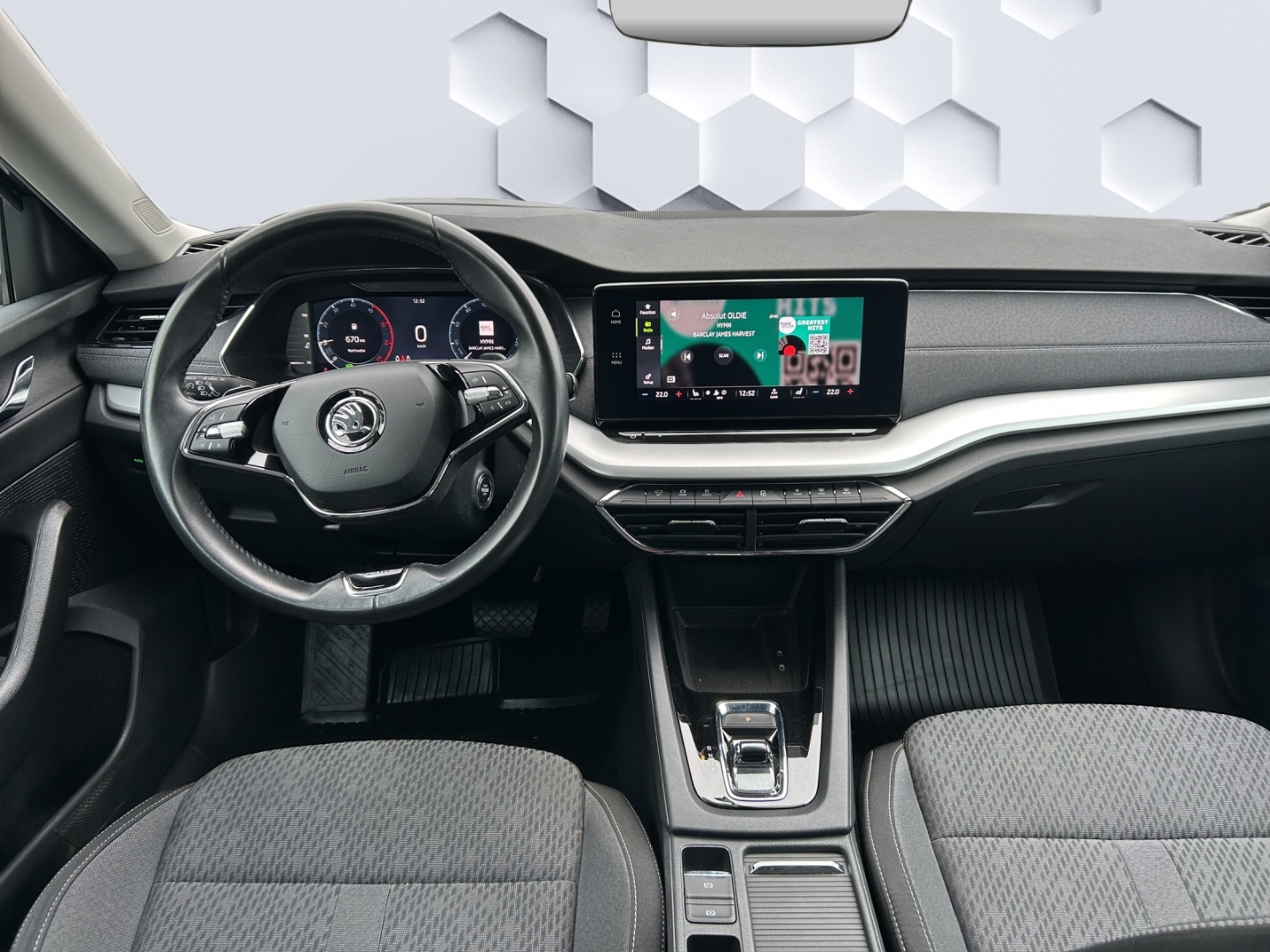 Octavia Combi Style 2.0TDI DSG AHZV LED HuD PDC Sitzheizung