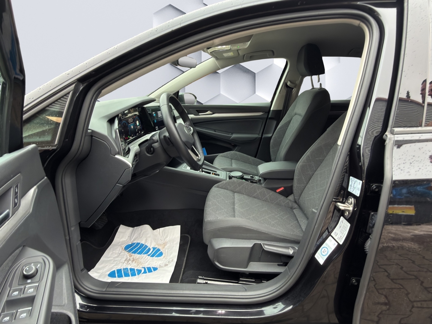 Golf VIII Life 2.0 TDI SCR LED PDC ACC Rückfahrkamera Sitzheizung
