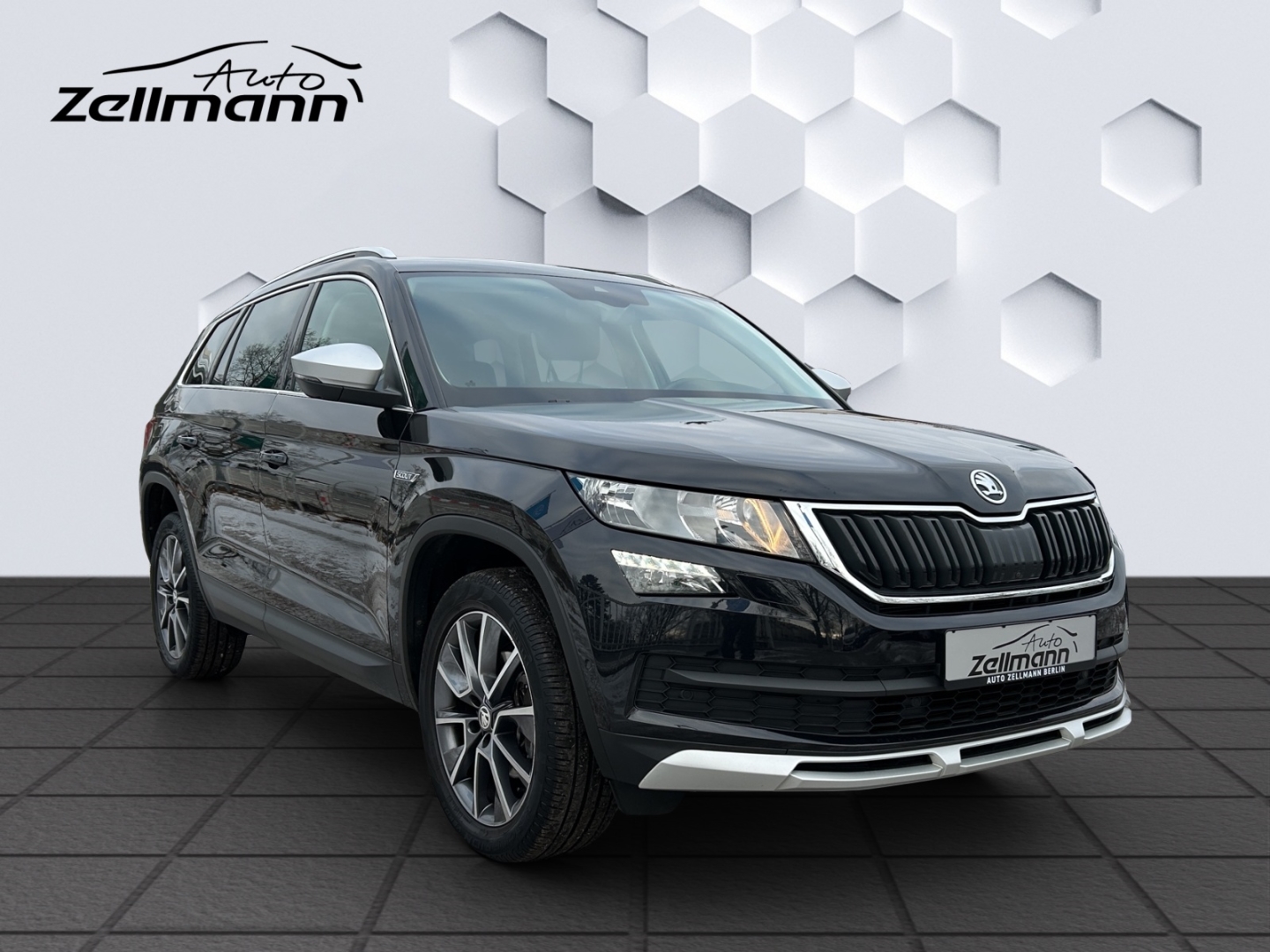 Kodiaq Scout 4x4 2.0TDI AHZV PanoDach ACC 360°Kamera ParkLenkAssist Sitzheizung
