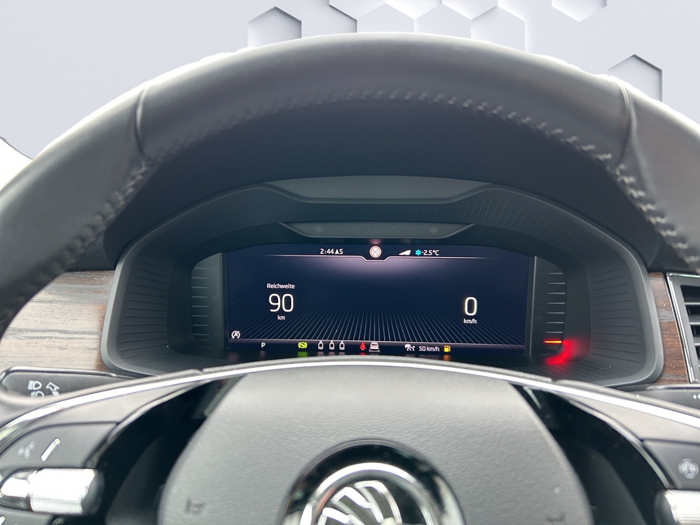 Kodiaq Scout 4x4 2.0TDI AHZV PanoDach ACC 360°Kamera ParkLenkAssist Sitzheizung