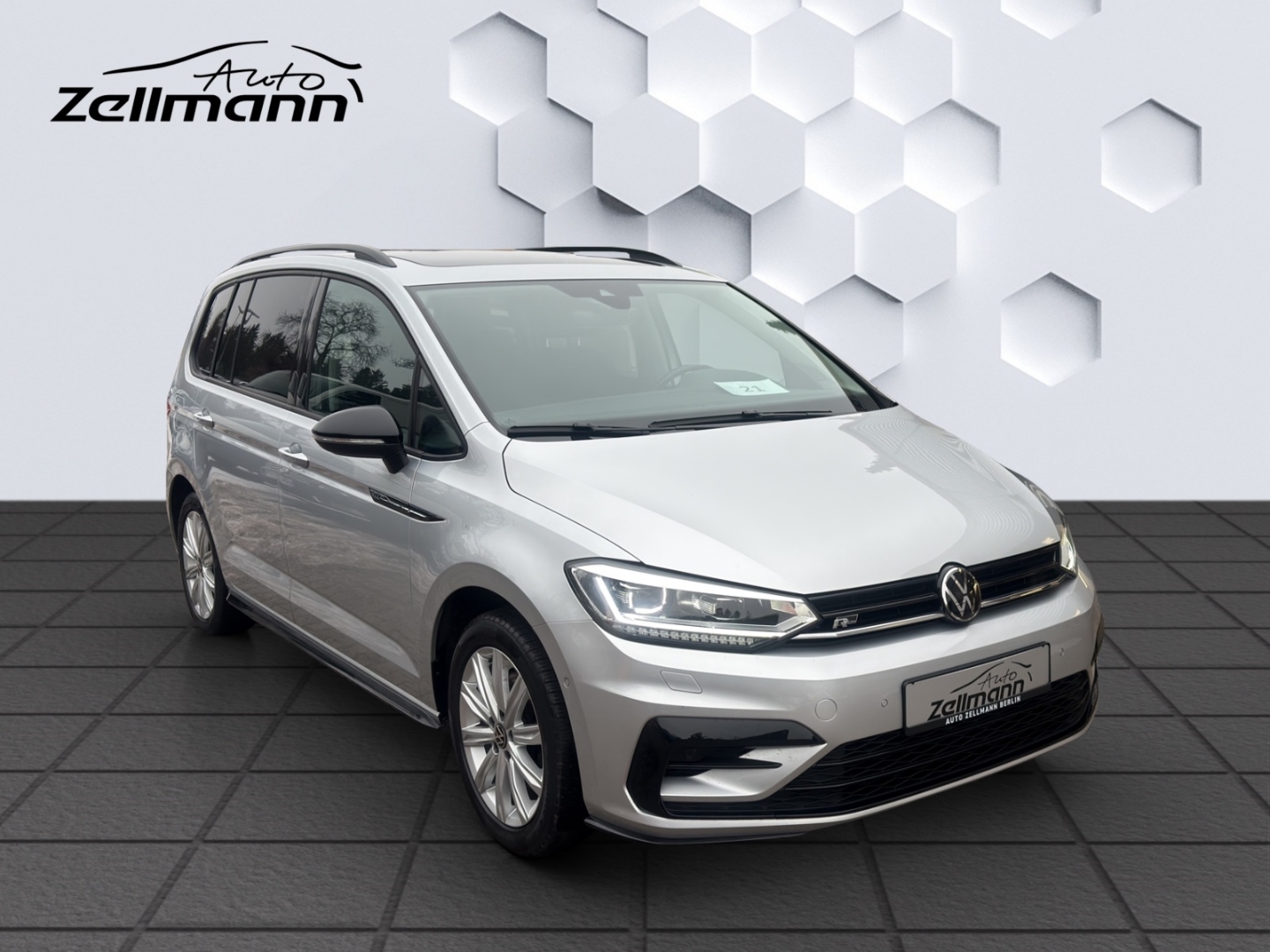 Touran BMT Start-Stopp EU6d Highline 1.5 TSI AHZV LED PanoDach ACC Rückfahrkamera Sitzheizung