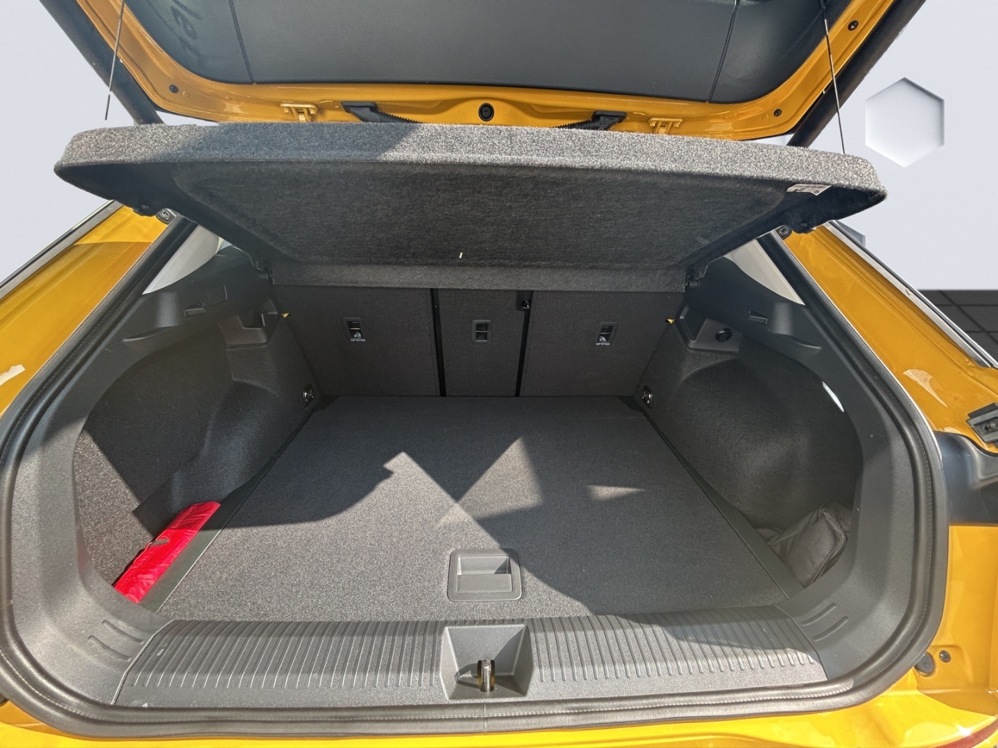 T-Roc Style 1.5l eTSI DSG IQ Drive & Light Navi Panorama