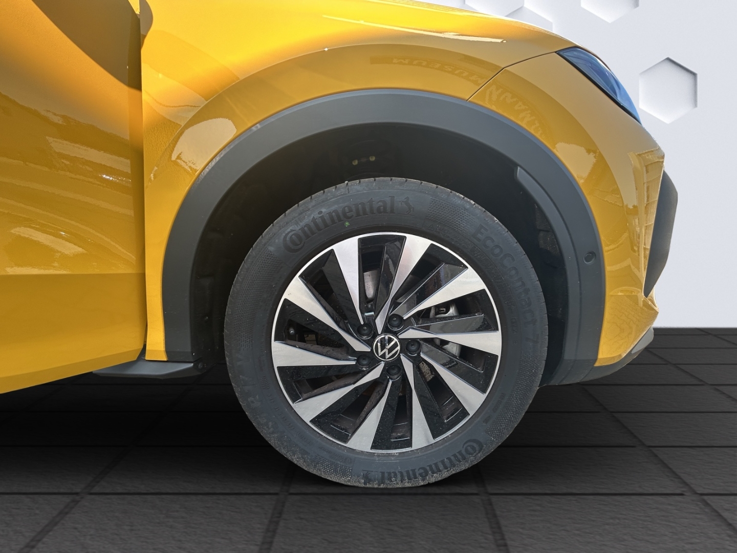 T-Roc Style 1.5l eTSI DSG IQ Drive & Light Navi Panorama