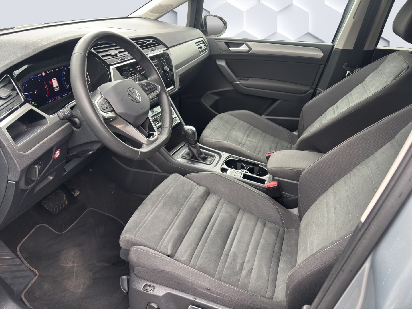 Touran BMT Start-Stopp Comfortline 2.0 TDI 110kW DSG AHZV LED ACC Rückfahrkamera Sitzheizung