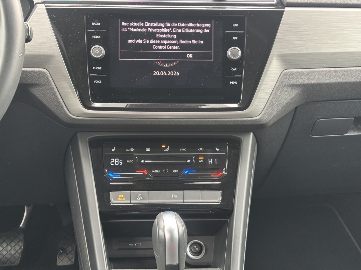 Touran BMT Start-Stopp Comfortline 2.0 TDI 110kW DSG AHZV LED ACC Rückfahrkamera Sitzheizung