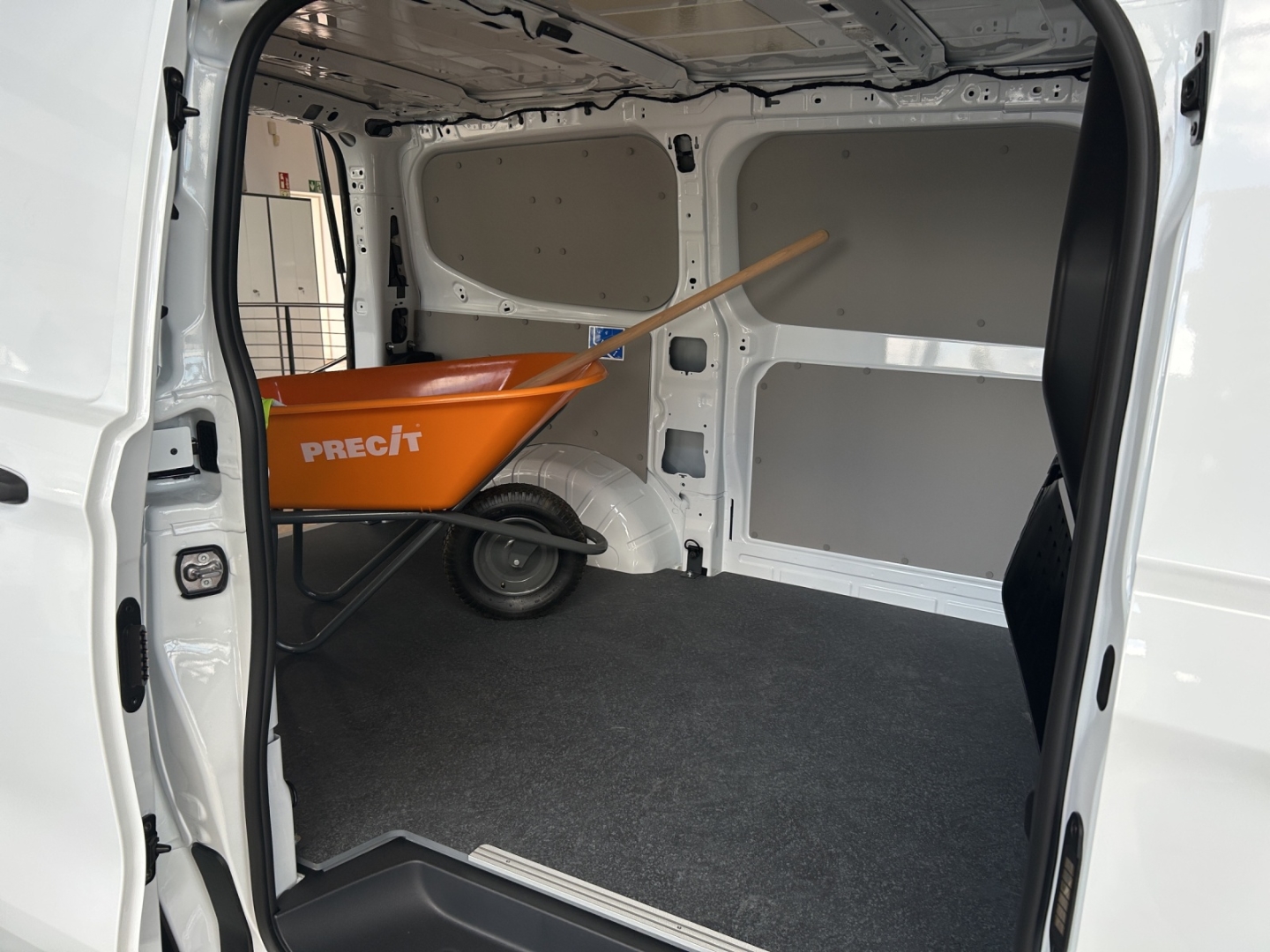 Transporter Kasten 2,0 l TDI 6-Gang KR AHK Keyless