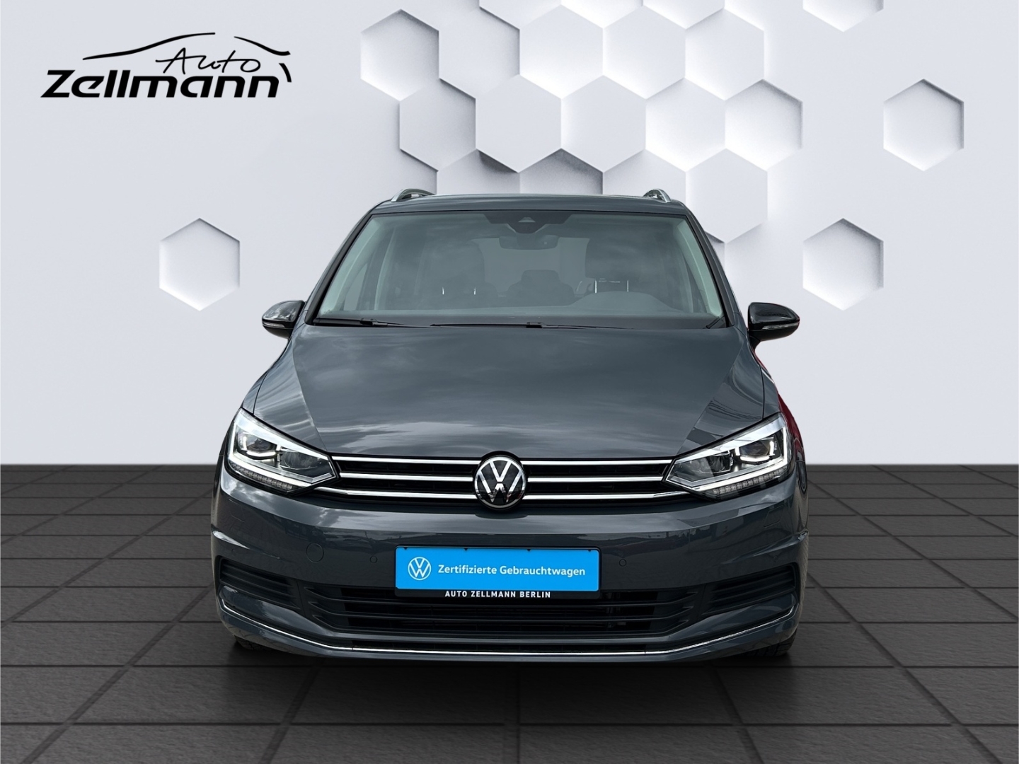 Touran BMT Start-Stopp Comfortline 1.5 TSI 110kW DSG AHZV LED ACC TrailerAssist Sitzheizung