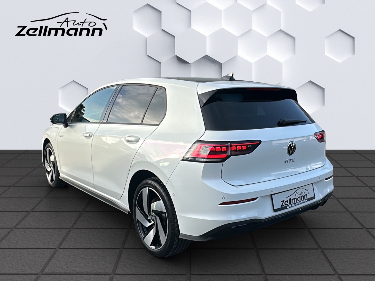 Golf GTE 1.5l eHybrid DSG Navi AhK Panodach Navi