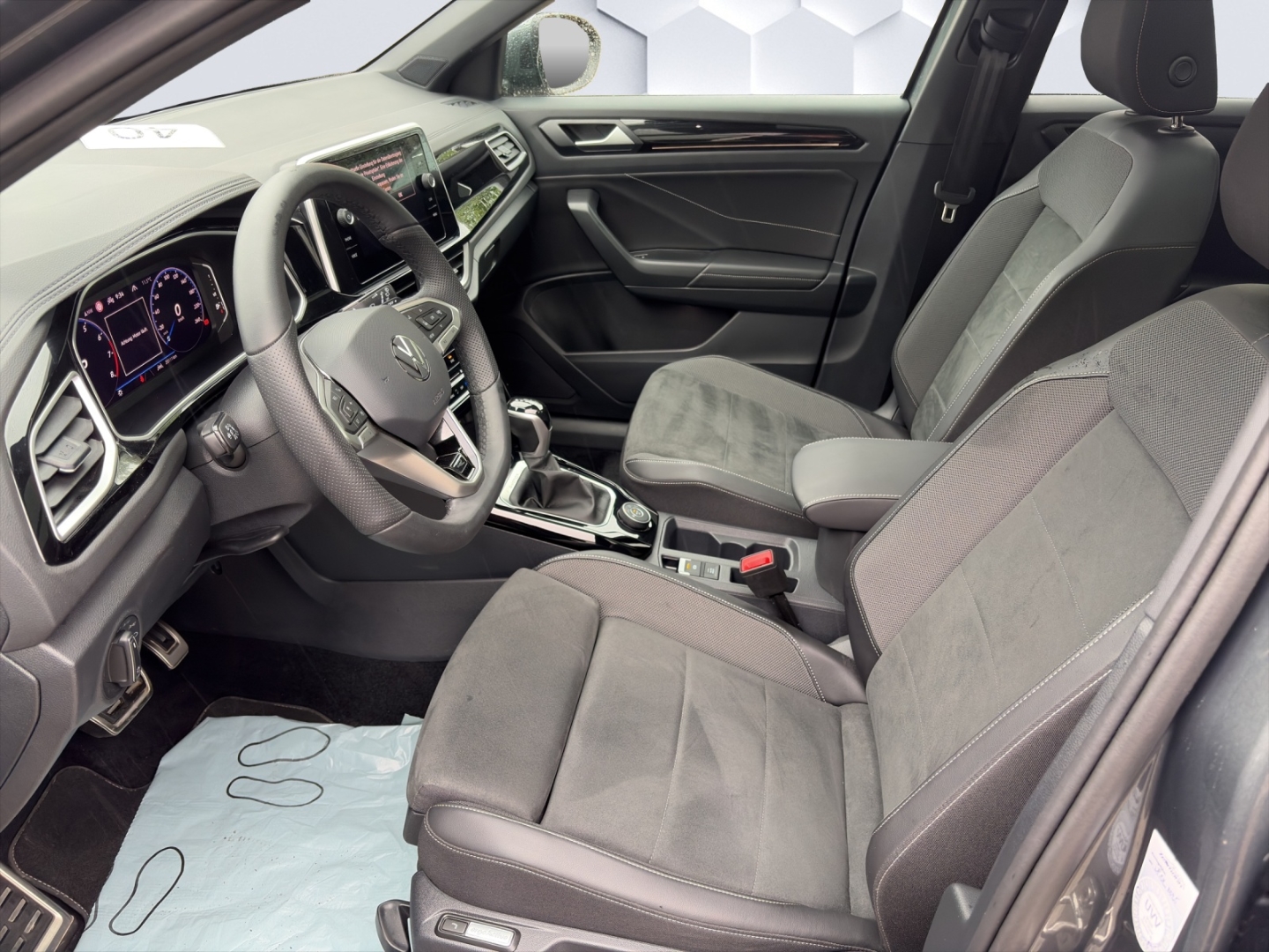T-Roc 4Motion R-Line 2.0TSI 140kW MatrixLED PanoDach ACC Rückfahrkamera ParkAssist Sitzheizung