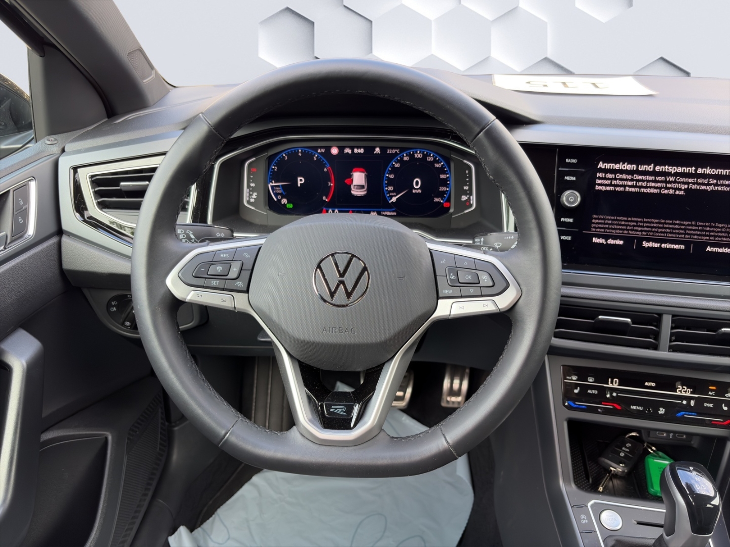 Taigo R-Line 1.5 TSI DSG 110kW MatrixLED ACC Rückfahrkamera ParkAssist Sitzheizung