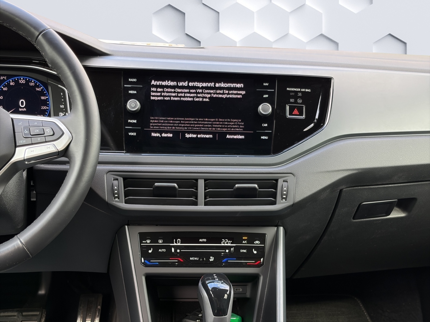 Taigo R-Line 1.5 TSI DSG 110kW MatrixLED ACC Rückfahrkamera ParkAssist Sitzheizung