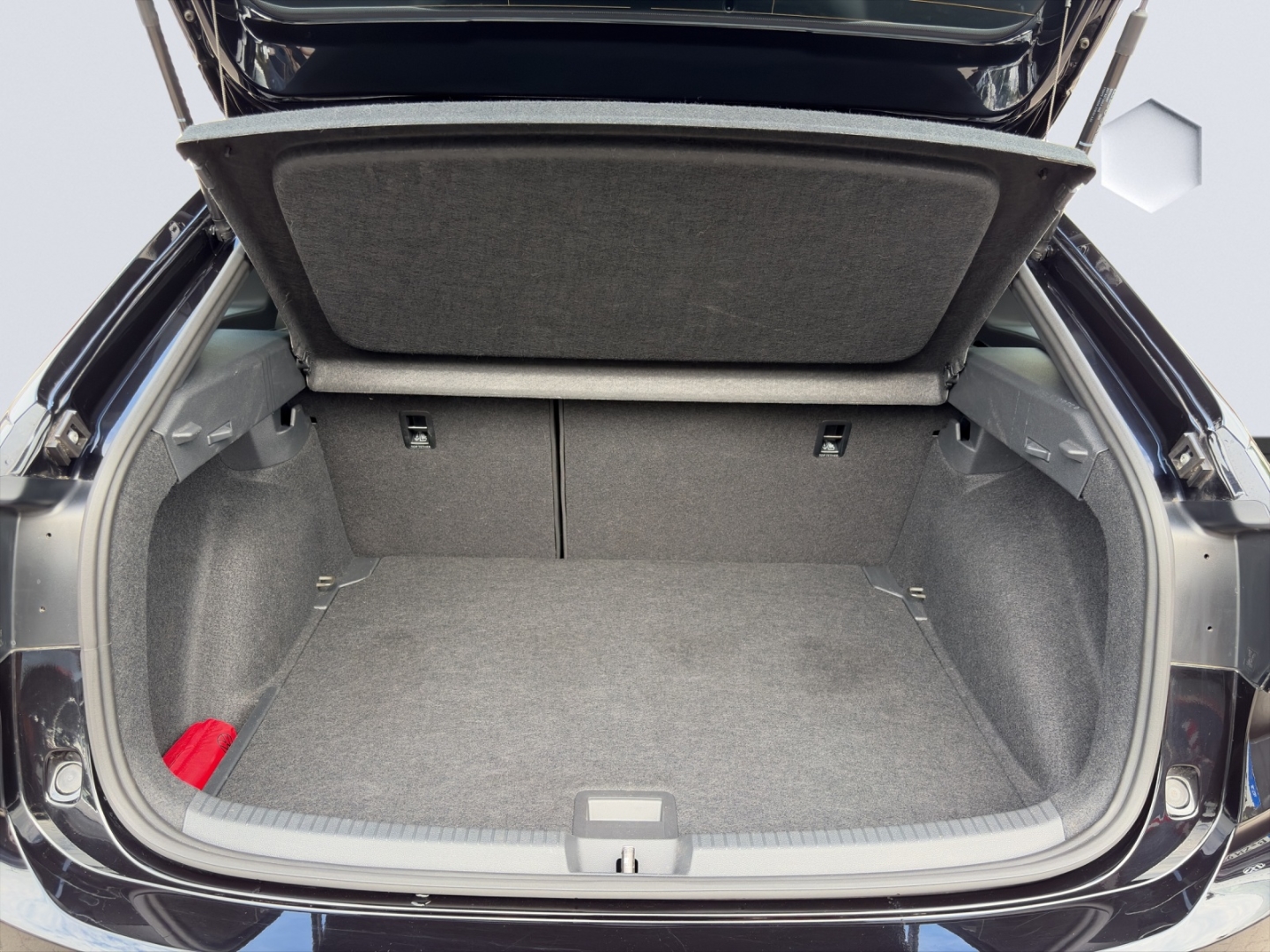 Taigo R-Line 1.5 TSI DSG 110kW MatrixLED ACC Rückfahrkamera ParkAssist Sitzheizung