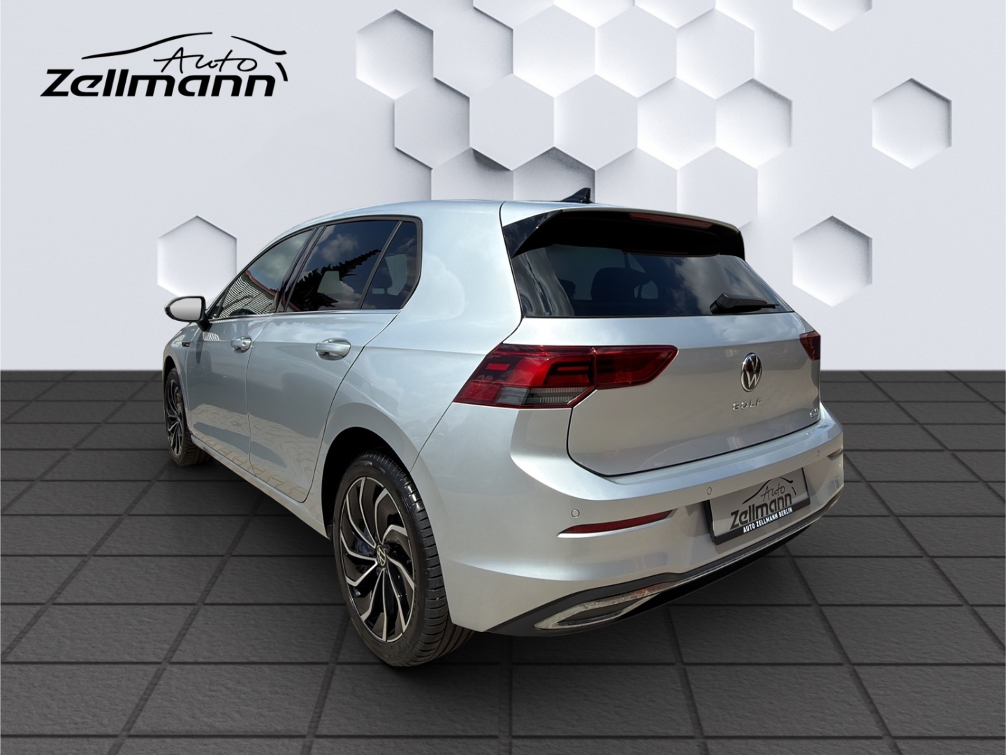Golf VIII Style 1.5 eTSI 96kW DSG LED ACC Rückfahrkamera Sitzheizung