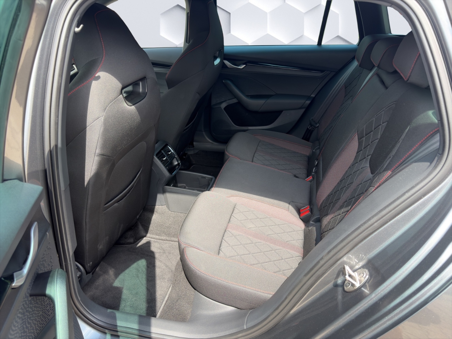 Octavia Combi RS 2.0 TSI 195kW MatrixLED ACC Rückfahrkamera Sitzheizung