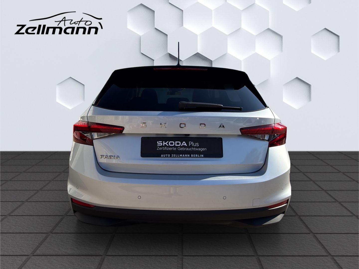 Fabia Lim. Tour 1.5TSI 110kW DSG LED GJR PDC ACC Rückfahrkamera Sitzheizung