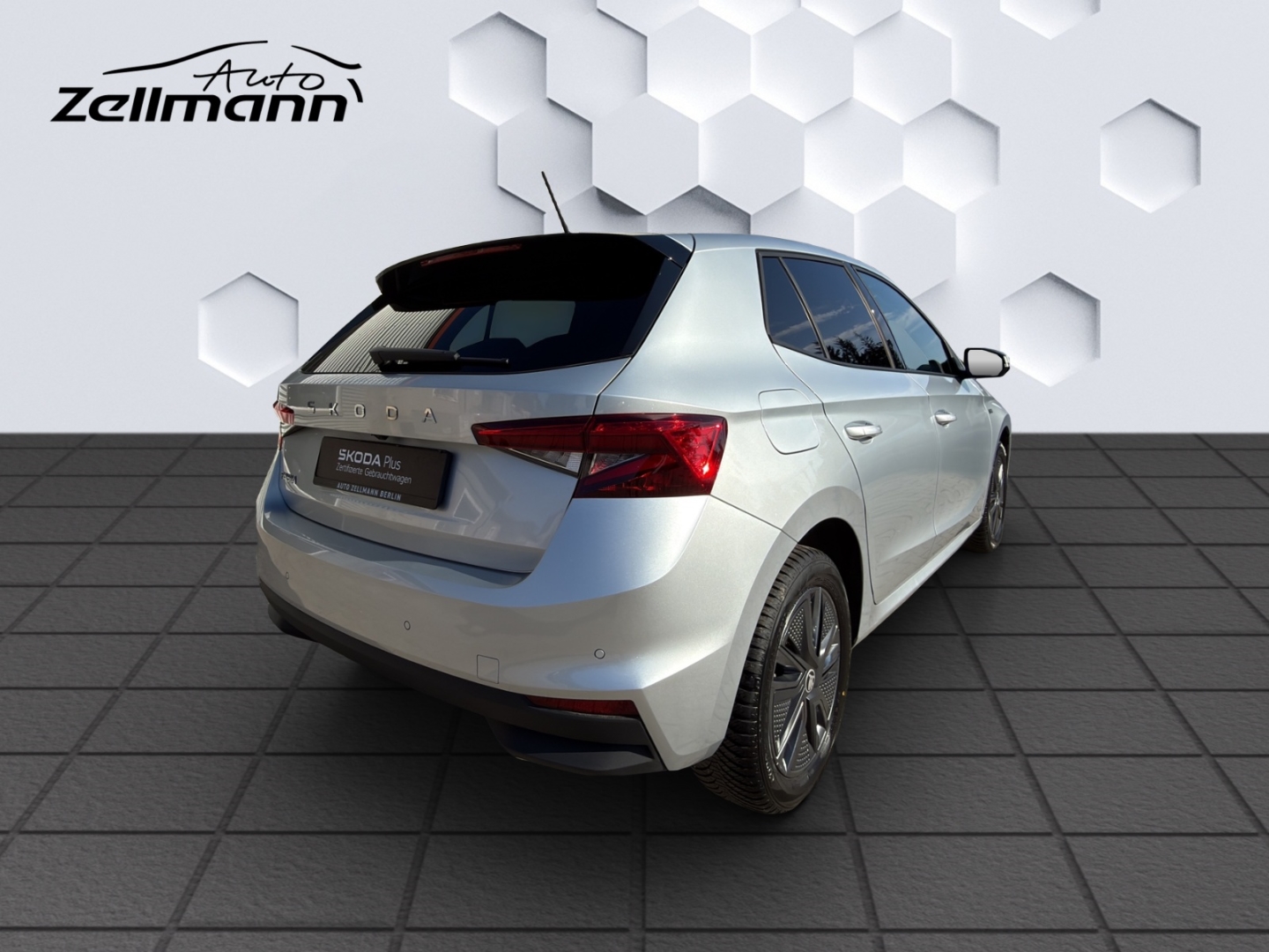 Fabia Lim. Tour 1.5TSI 110kW DSG LED GJR PDC ACC Rückfahrkamera Sitzheizung