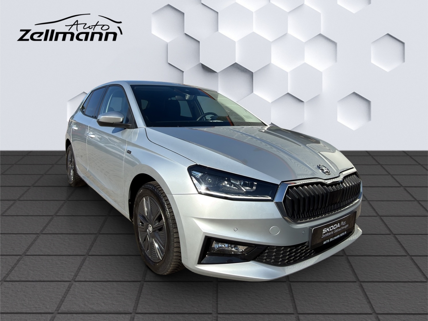 Fabia Lim. Tour 1.5TSI 110kW DSG LED GJR PDC ACC Rückfahrkamera Sitzheizung