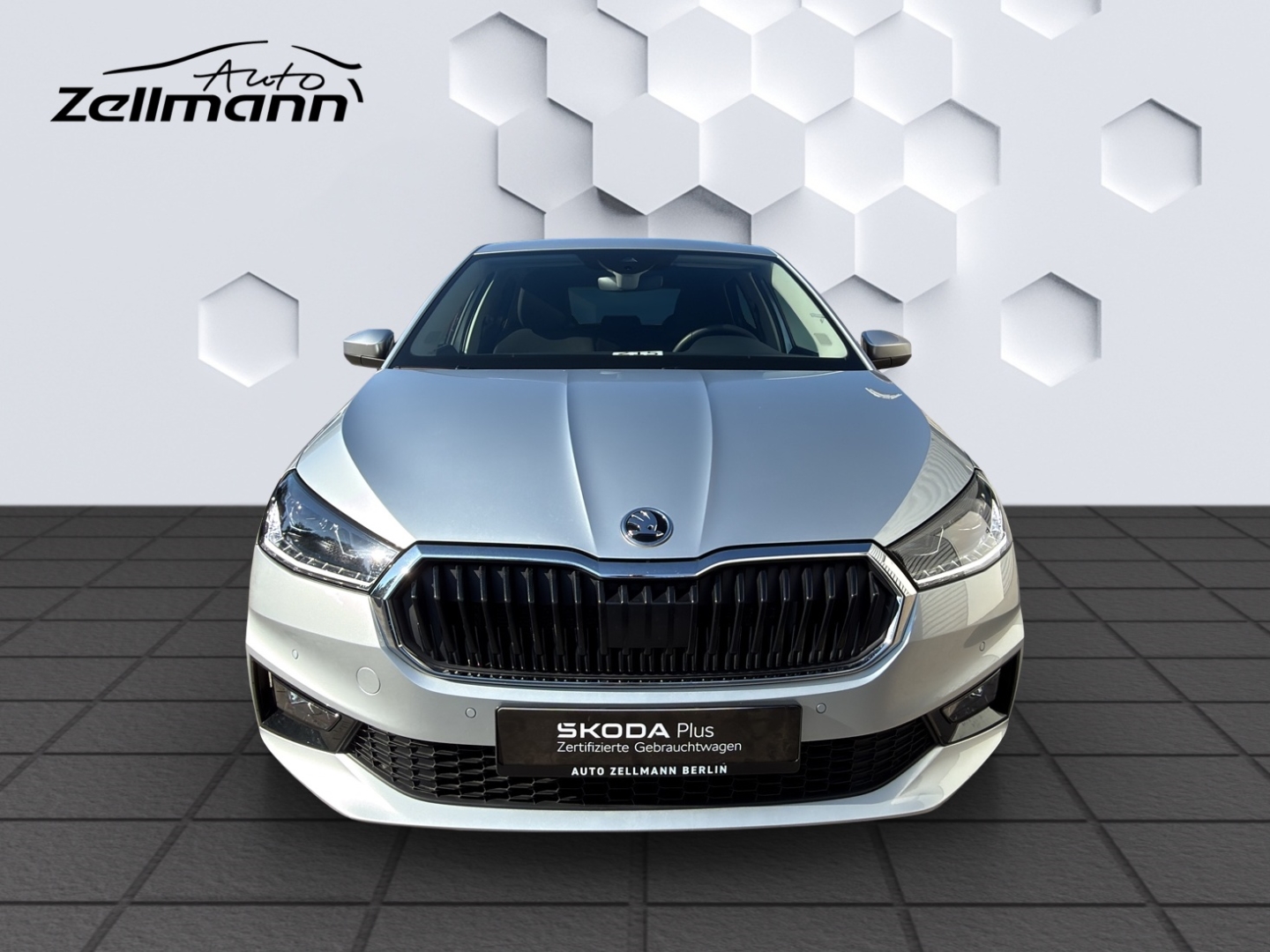 Fabia Lim. Tour 1.5TSI 110kW DSG LED GJR PDC ACC Rückfahrkamera Sitzheizung