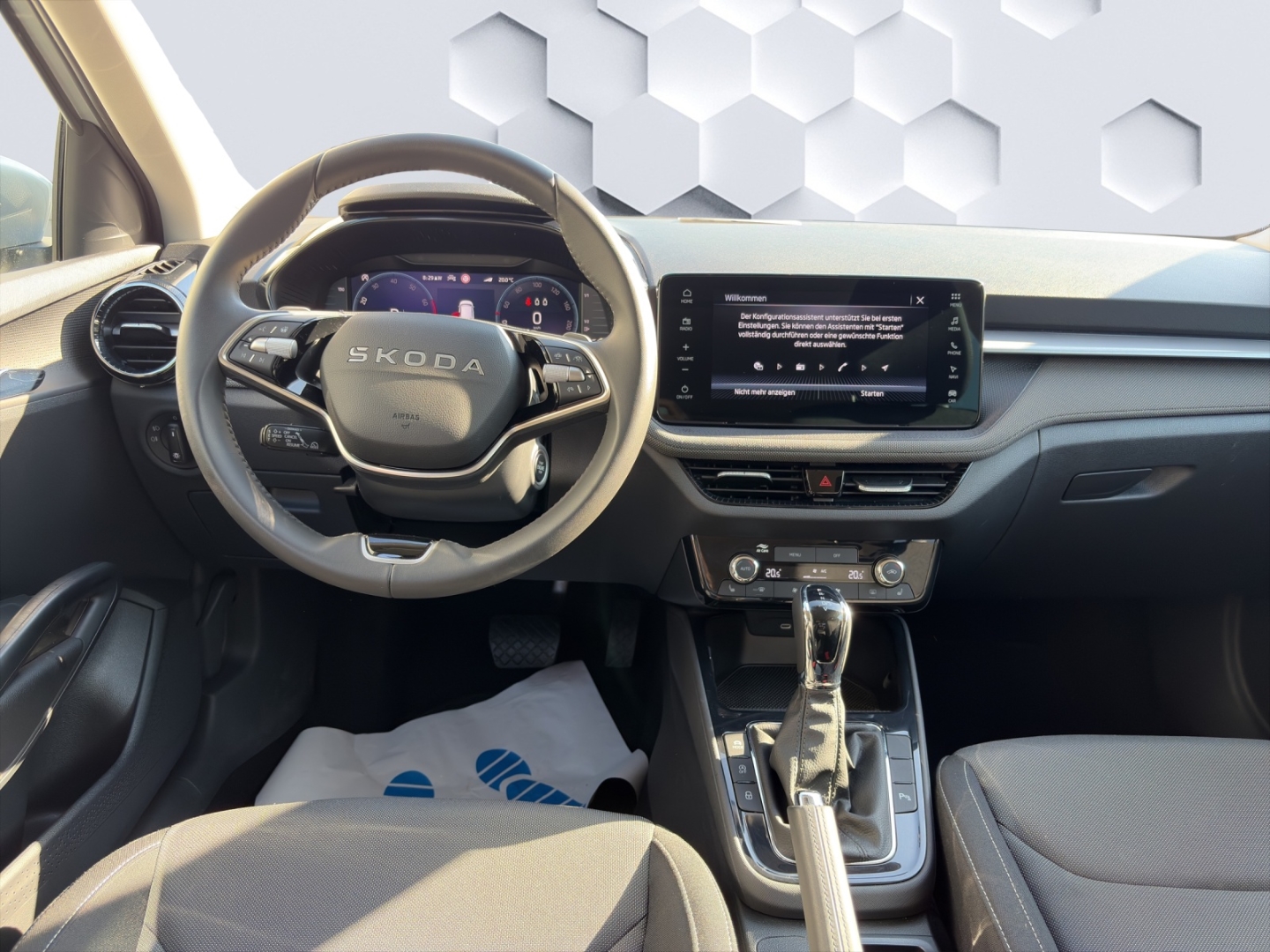 Fabia Lim. Tour 1.5TSI 110kW DSG LED GJR PDC ACC Rückfahrkamera Sitzheizung
