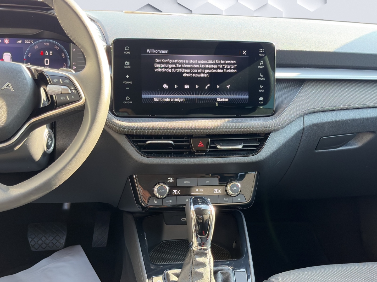 Fabia Lim. Tour 1.5TSI 110kW DSG LED GJR PDC ACC Rückfahrkamera Sitzheizung